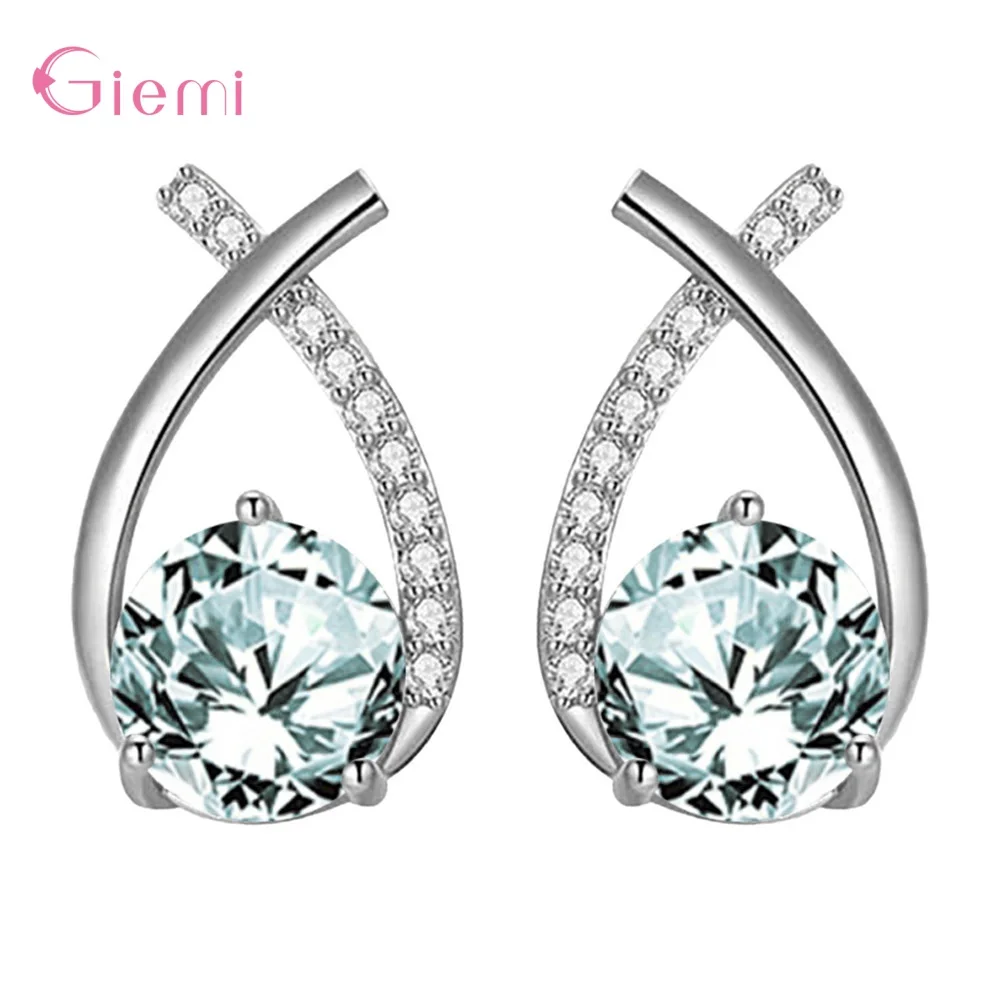 Серьги-гвоздики женские из серебра 925 пробы с кристаллами
Серьги-гвоздики женские из серебра 925 пробы с кристаллами