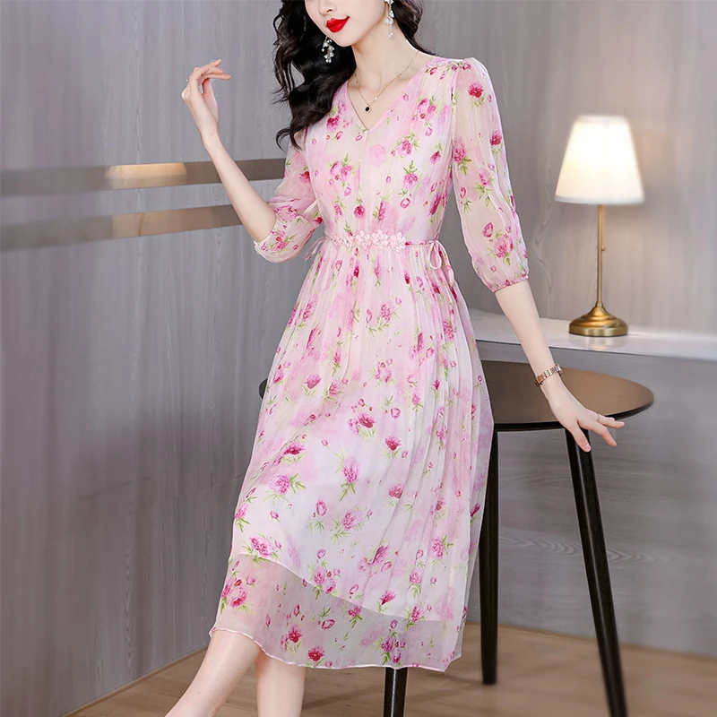 

2023 New Pink Printed Silk Dress Large Loose Waist Fragmented Flower Holiday Dress Leisure Elegant Party Dress Vestidos