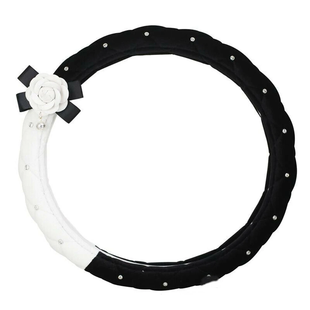 15-дюймовый нескользящий Универсальный плюшевый автомобильный чехол на руль для внедорожника 
15-дюймовый нескользящий Универсальный плюшевый автомобильный чехол на руль для внедорожника