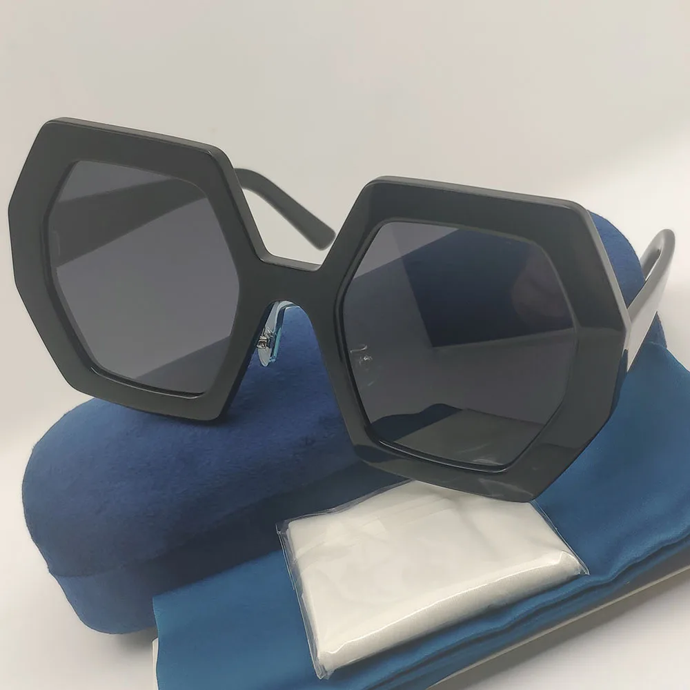 2022 Square Polygon Black Fashion Acetate Female Sunglasses For Women Tortoise Girl Ladies Brand Designer For Sun Glasses UV400
2022 Square Polygon Black Fashion Acetate Female Sunglasses For Women Tortoise Girl Ladies Brand Designer For Sun Glasses UV400