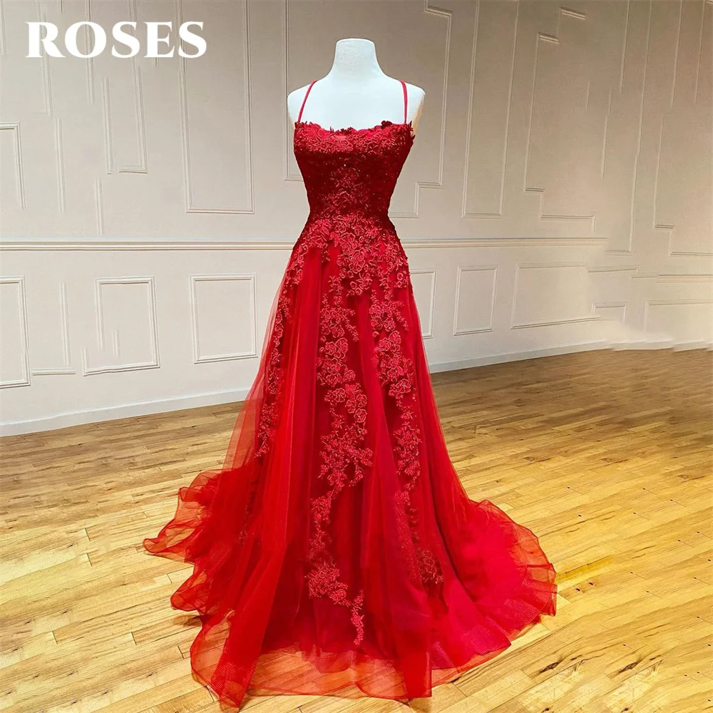 ROSES Red Appliques Charming Prom Dresses Gown Lace Up Back Tulle Formal Gowns Spaghetti Strap Evening Gown vestidos de noche
ROSES Red Appliques Charming Prom Dresses Gown Lace Up Back Tulle Formal Gowns Spaghetti Strap Evening Gown vestidos de noche