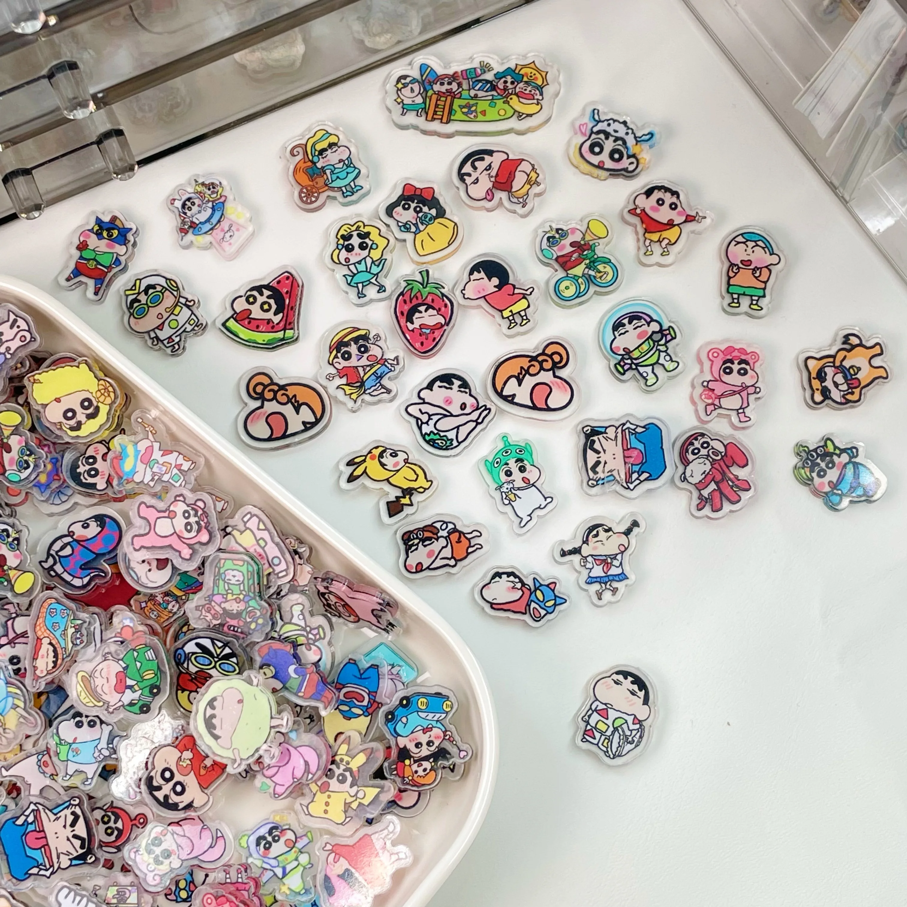 50PCS 1cm 2cm Acrylic Crayon Shin-cha Animal Series Scrapbook DIY Fashion Hairpin Phone Case Patch Material Package
50PCS 1cm 2cm Acrylic Crayon Shin-cha Animal Series Scrapbook DIY Fashion Hairpin Phone Case Patch Material Package