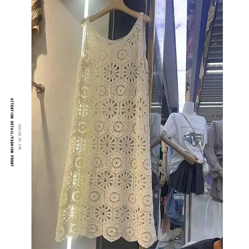 Hollow Out Crochet Tank Dress Flower Lace Suspender Knitted Sleeveless Embroidery Women Chic Casual Summer Beach Dress X1017
Hollow Out Crochet Tank Dress Flower Lace Suspender Knitted Sleeveless Embroidery Women Chic Casual Summer Beach Dress X1017