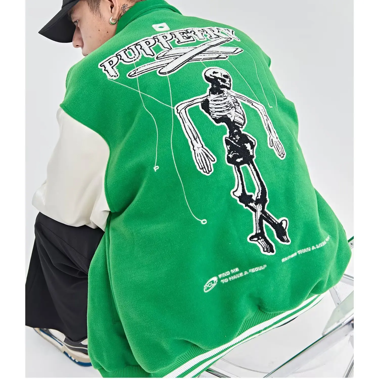 2023 New Arrival Top Fashion Rib Sleeve Autumn and Winter Spliced Short Casual Baseball Uniform Coat Bomber Jacket Men Clothes
2023 New Arrival Top Fashion Rib Sleeve Autumn and Winter Spliced Short Casual Baseball Uniform Coat Bomber Jacket Men Clothes