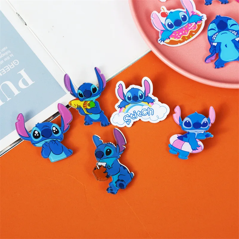 15 шт. милый мультяшный Стич из мультфильма Диснея, значок, акриловый браслет, милый аксессуар для сумки из аниме, булавки, эмалированная булавка, оптовая продажа, подарки для друзей 
15 шт. милый мультяшный Стич из мультфильма Диснея, значок, акриловый браслет, милый аксессуар для сумки из аниме, булавки, эмалированная булавка, оптовая продажа, подарки для друзей