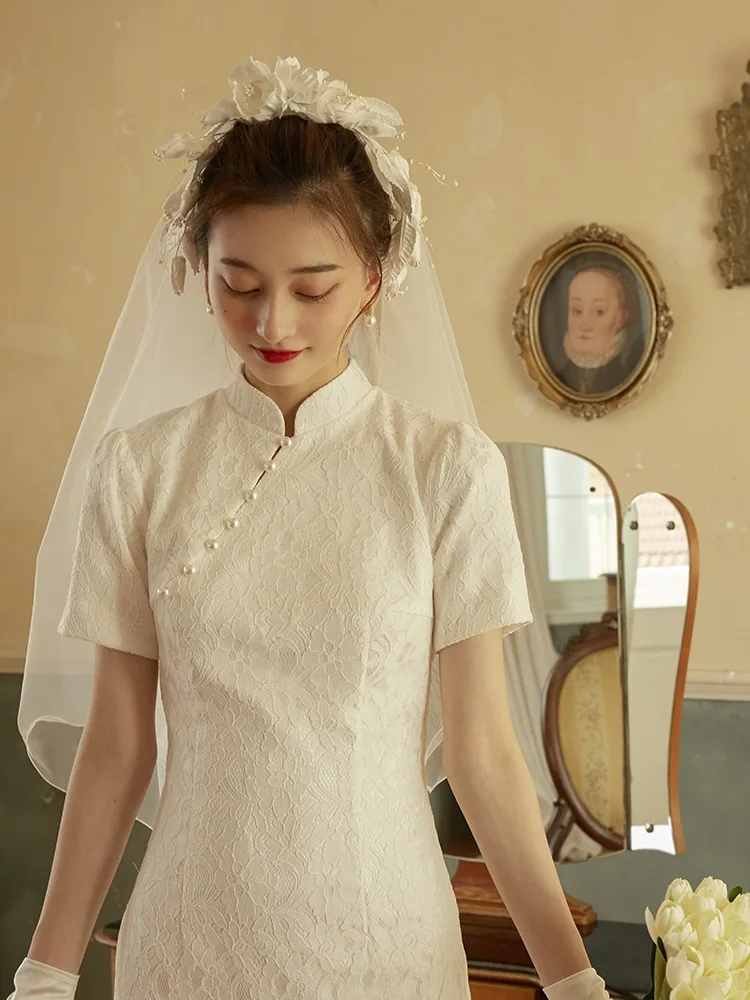 2023 Women Elegant Party Prom Dress Short Sleeve Wedding Dress Chinese Style White Vintage Qipao
2023 Women Elegant Party Prom Dress Short Sleeve Wedding Dress Chinese Style White Vintage Qipao
