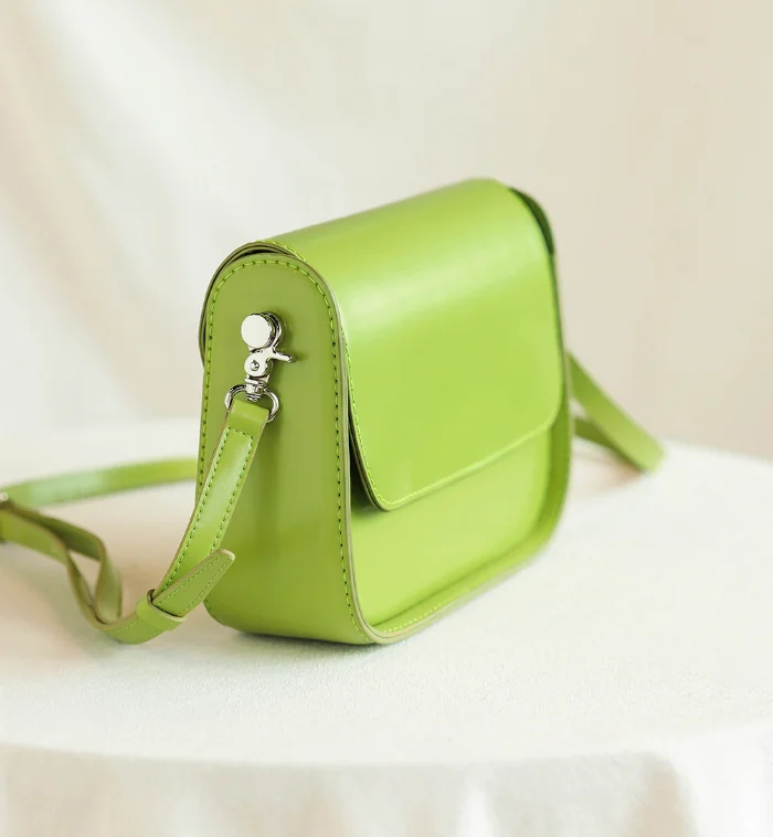 A9801 Women High-quality versions Shoulder Bags Cross Body Mens Handbags Style Work Outdoor Leisure Purses Pocket Messenger Bag
A9801 Women High-quality versions Shoulder Bags Cross Body Mens Handbags Style Work Outdoor Leisure Purses Pocket Messenger Bag
