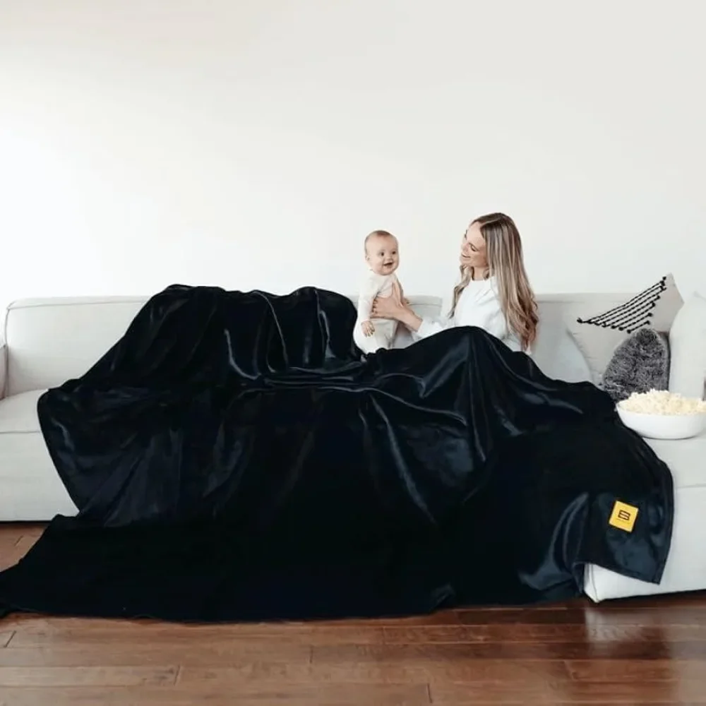 Original Stretch Blanket |Black Unwrap The Biggest,Best Throw Blanket 100 Square Ft Extra Large Blanket That Fits Entire Family 
Original Stretch Blanket |Black Unwrap The Biggest,Best Throw Blanket 100 Square Ft Extra Large Blanket That Fits Entire Family