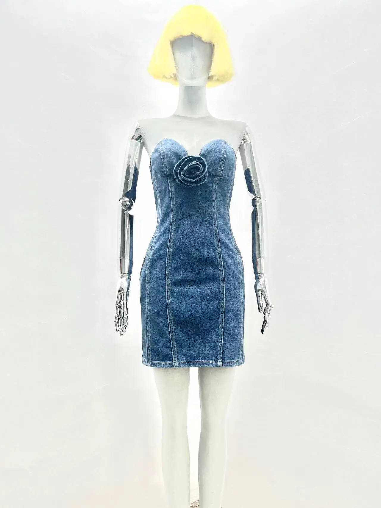 High Quality 2023 Summer Women Fashion Runway Top Holiday Mini Denim Dress Ladies Slim Hot Sale Appliques Dresses
High Quality 2023 Summer Women Fashion Runway Top Holiday Mini Denim Dress Ladies Slim Hot Sale Appliques Dresses