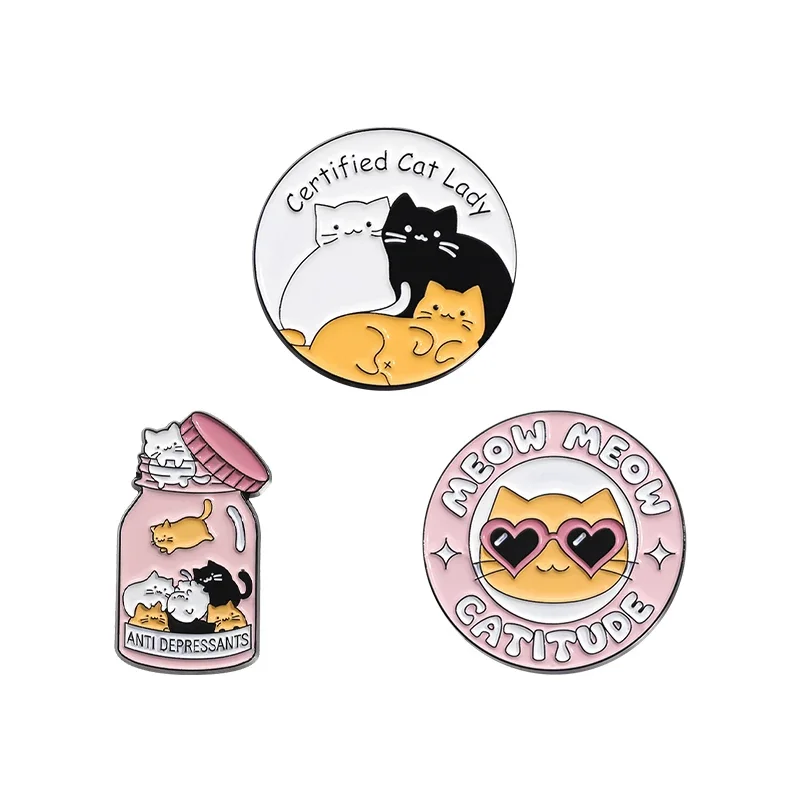 

Certified Cat Lady Brooch Enamel Pins Funny Cartoon Meow Catitud Brooches Sweater Lapel Badges Animals Jewelry Gift Accessories