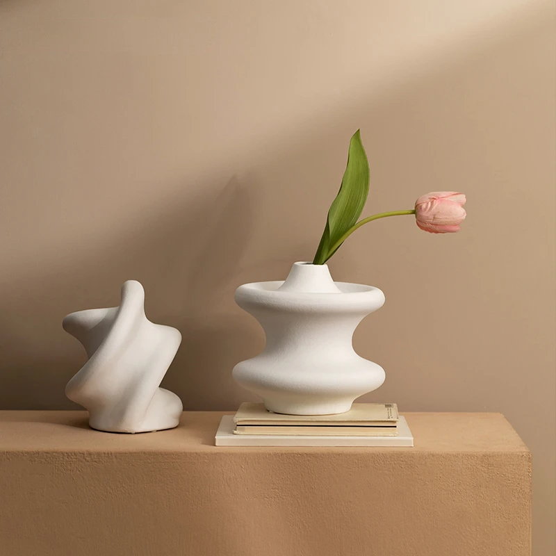 Simple Modern Ceramic Flower Vase Nordic Decorative Plant Vases For Home Decor Living Room Dried Flower Pot New Style Home Decor
Simple Modern Ceramic Flower Vase Nordic Decorative Plant Vases For Home Decor Living Room Dried Flower Pot New Style Home Decor