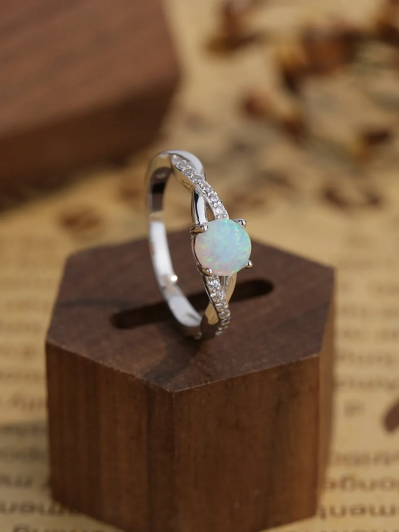 

"Crossing Silver Bar" Women's Pure 925 Silver Ring Inlaid with Zircon and Opal with Aesthetic Style