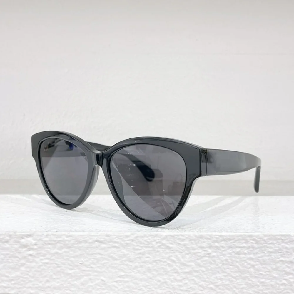 

New CH 5477-A sunglasses Fashion small cat eye trend beauty Net sunglasses Women small face shade street photo sunglasses