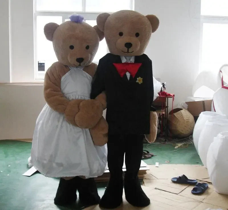Wedding Bear Cap Bear Harness Bear Costume Adult Fur Mascot Costume for Halloween Carnival Party Cosplay Performance Event
Wedding Bear Cap Bear Harness Bear Costume Adult Fur Mascot Costume for Halloween Carnival Party Cosplay Performance Event