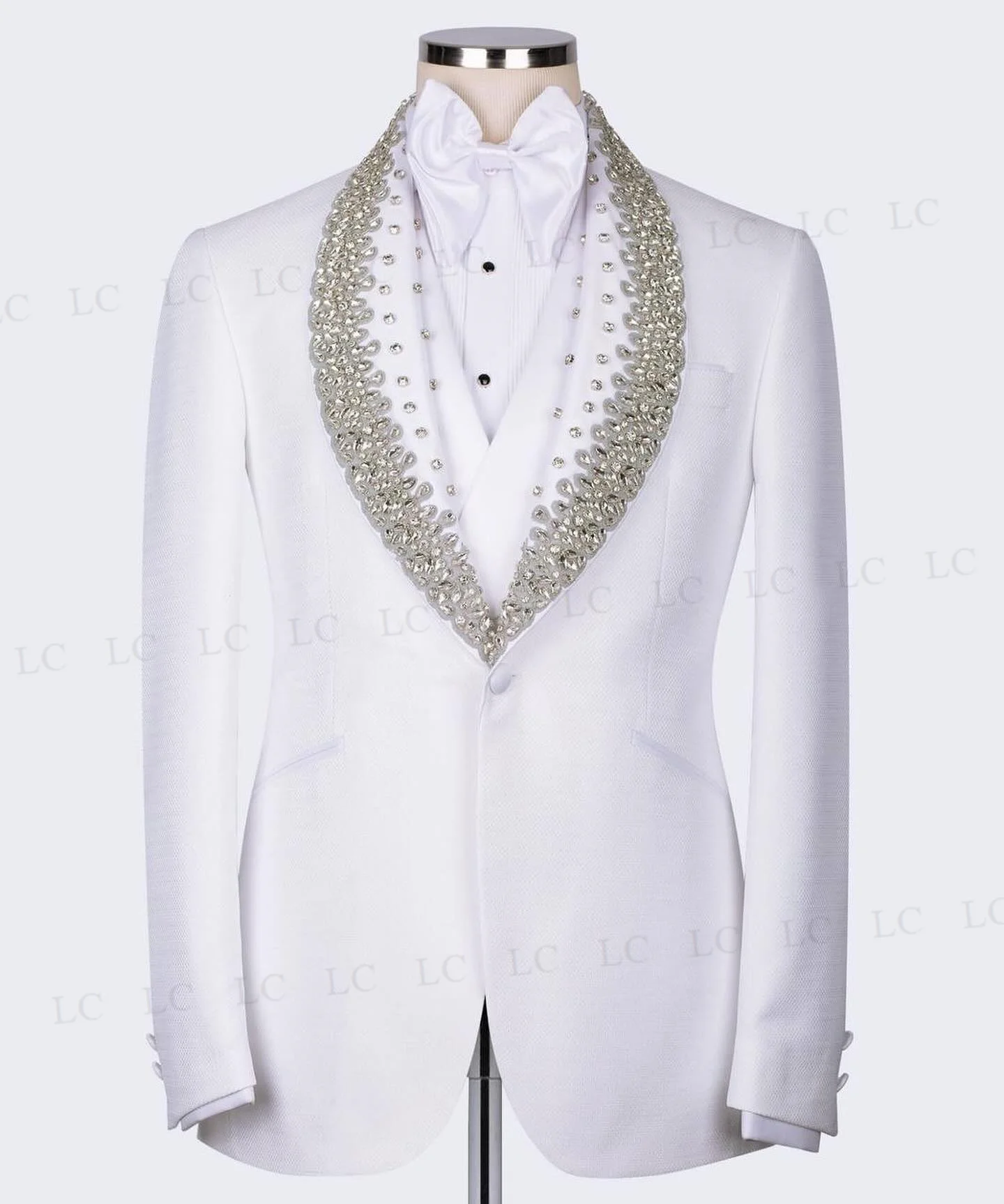 

White 3 Pieces Silver Diamonds Crystals One Button Men Suits Tuxedo Beadings Fashion Prom Wedding Groom Plus Size Custom Made