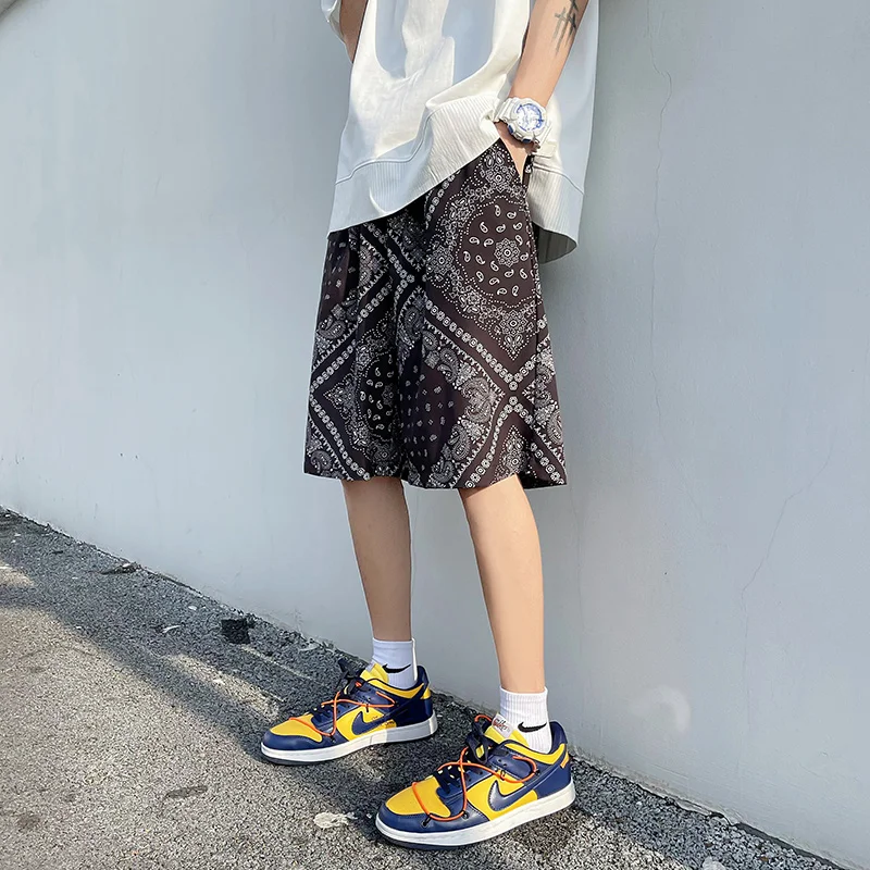 Summer Cashew Flower Casual Shorts Men Japanese Printed Shorts Fashion Vintage Shorts Loose Sweatshorts Harajuku Hipster Male
Summer Cashew Flower Casual Shorts Men Japanese Printed Shorts Fashion Vintage Shorts Loose Sweatshorts Harajuku Hipster Male