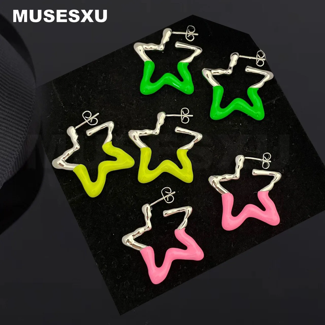 Jewelry & Accessories Sweet Romantic Style Inlaid Pearl Heart Earrings For Women's Party Gifts 
Jewelry & Accessories Sweet Romantic Style Inlaid Pearl Heart Earrings For Women's Party Gifts