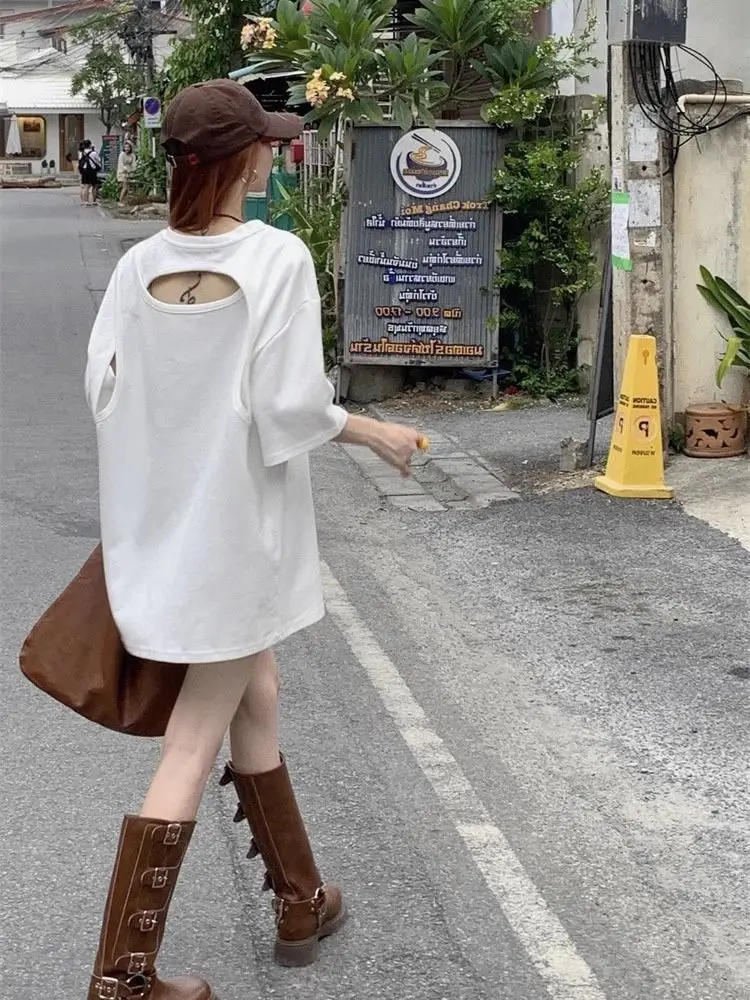 Korean retro versatile backless T-shirt with hollow back design trendy short-sleeved women tops y2k trendy high street T-shirt
Korean retro versatile backless T-shirt with hollow back design trendy short-sleeved women tops y2k trendy high street T-shirt