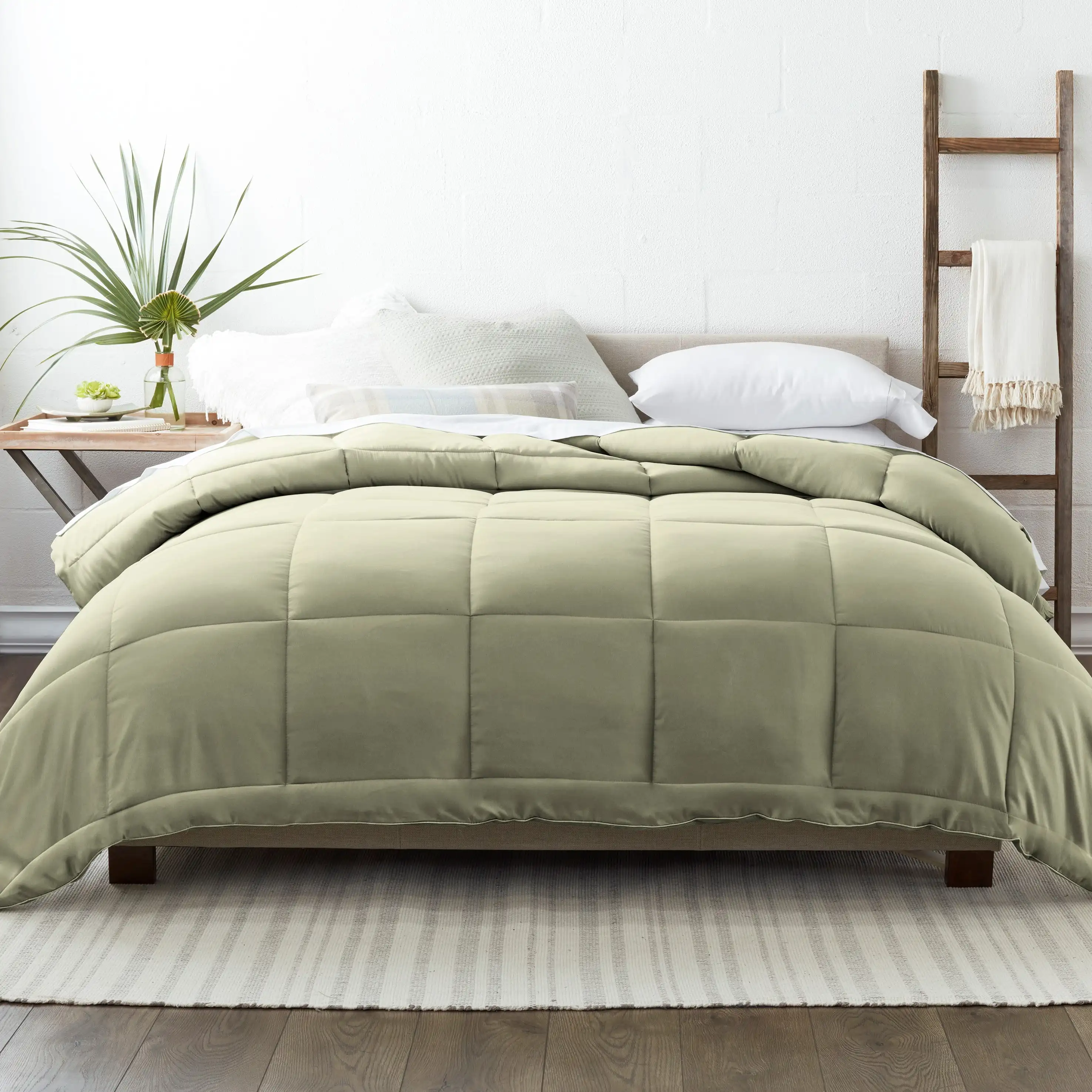 

Sage All Season Alternative Down Solid Comforter, Full/Queen Quilt Duvet Down Comforter