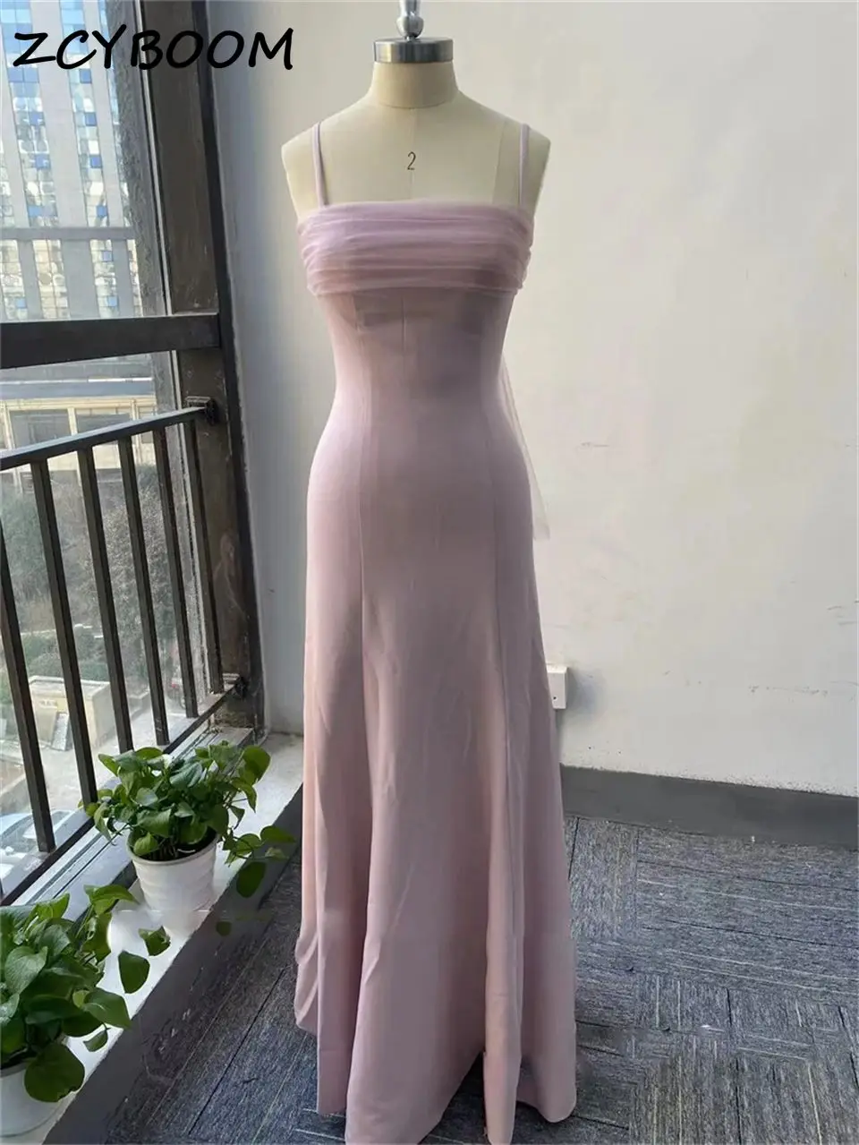 

Simple Boat Neck Spaghetti Strap Ribbons Sleeveless A-line Evening Dress 2024 Sweep Train Floor Length Prom Dress Party Gowns