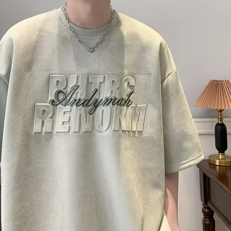 American suede short-sleeved T-shirt for men in summer trendy brand letter stamped handsome loose five-point T-shirt for men top
American suede short-sleeved T-shirt for men in summer trendy brand letter stamped handsome loose five-point T-shirt for men top