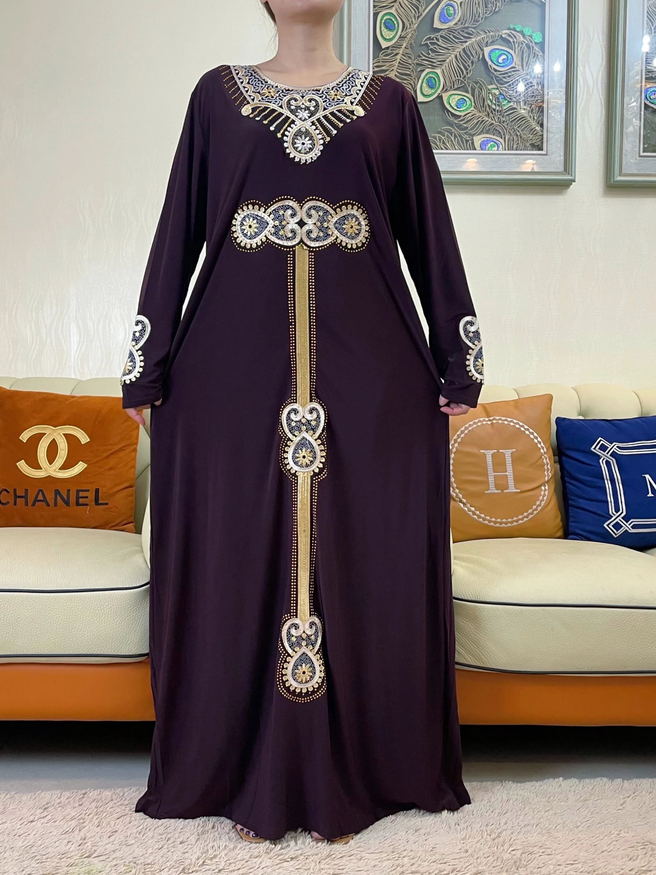 2023New Dubai Muslim Spring Abaya Bead Flake Embroidery Maxi Prayer Dress Women's Loose Arabic Islam Clothing Long Robe Eid
2023New Dubai Muslim Spring Abaya Bead Flake Embroidery Maxi Prayer Dress Women's Loose Arabic Islam Clothing Long Robe Eid