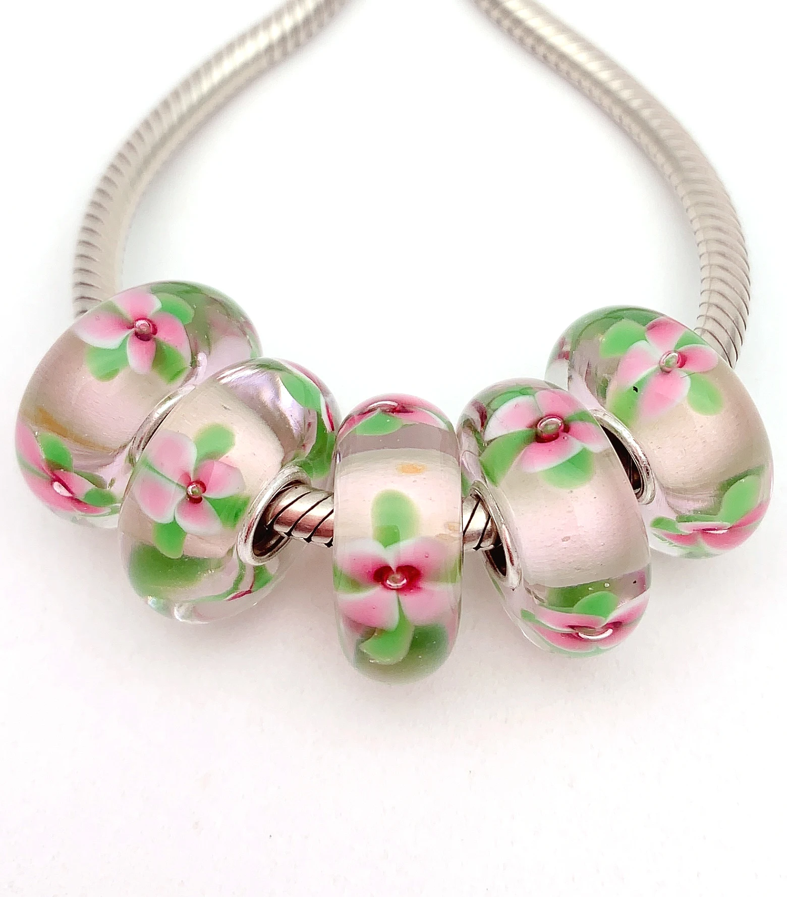 XHYG182 5X 100% Authenticity S925 Sterling Silver Beads Murano GlassBeads Fit European Charms Bracelet Diy Jewelry Lampwork
XHYG182 5X 100% Authenticity S925 Sterling Silver Beads Murano GlassBeads Fit European Charms Bracelet Diy Jewelry Lampwork