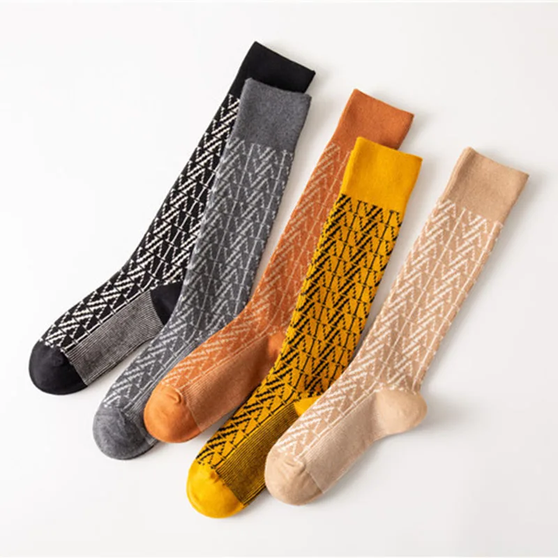 Calf socks Japanese retro jacquard long tube women's socks Korean version pure cotton knee socks
Calf socks Japanese retro jacquard long tube women's socks Korean version pure cotton knee socks