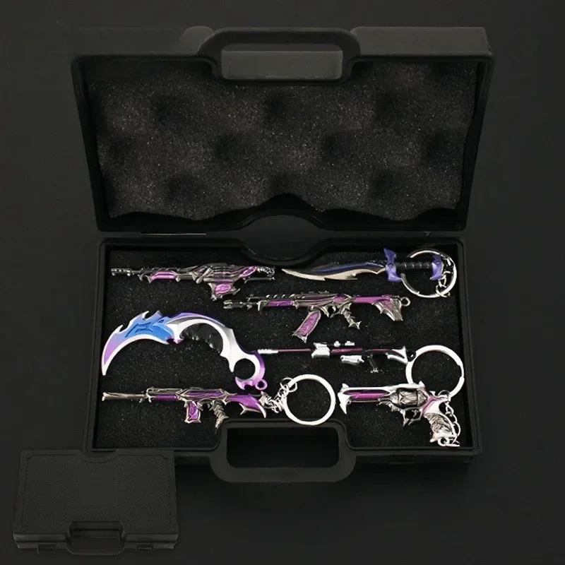 

Valorant Keychains Mini Weapon Set Case Metal Samurai Knife Toy Katana Toy Sword Cosplay Keyring Gun Model KidsToy Gifts for Boy