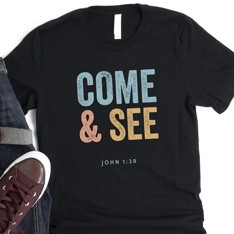 Come John1:39 футболка со слоганом Кристиан Y2k Топы базовые стильные футболки Harajuku топ под заказ футболка для женщин
Come John1:39 футболка со слоганом Кристиан Y2k Топы базовые стильные футболки Harajuku топ под заказ футболка для женщин