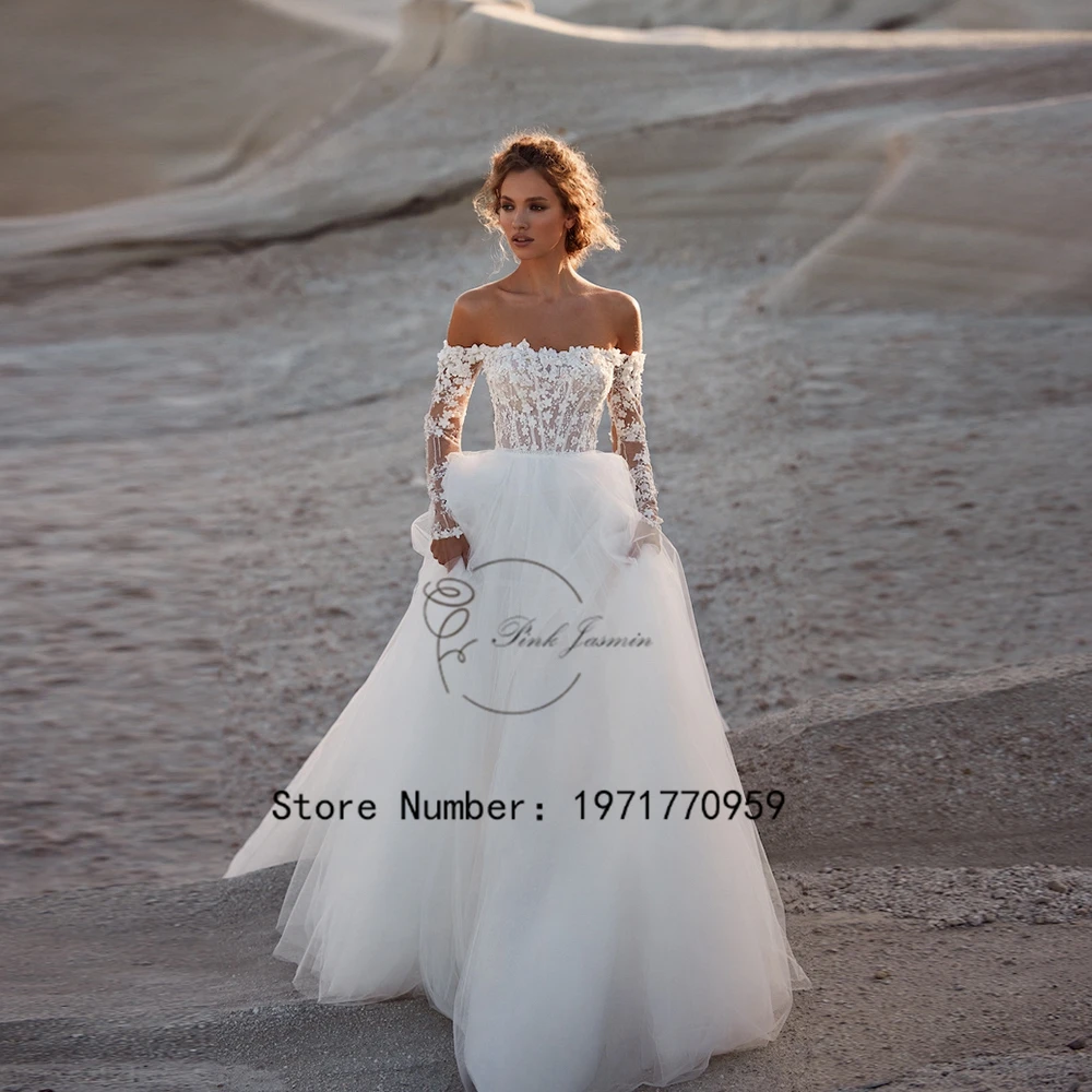 

Exquisite Wedding Dress Boat Neck Long Sleeves Applique Elegant Bridal Gowns Lace Up Back Court Train A Line Vestido De Novia