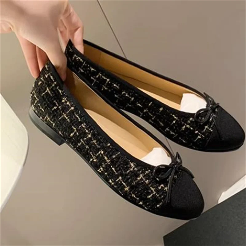 Butterfly-knot Shoes for Ladies Round Toes Women's Mixed Colors Chassure Femme Shallow Female Ballets Low Heels Zapatos Mujer 
Butterfly-knot Shoes for Ladies Round Toes Women's Mixed Colors Chassure Femme Shallow Female Ballets Low Heels Zapatos Mujer