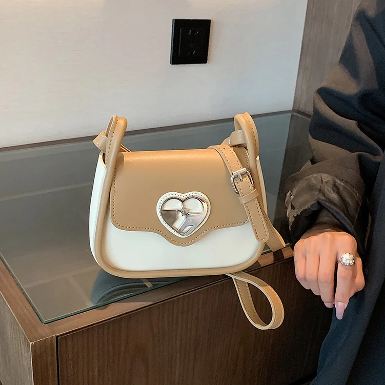 French 2023 New Advanced Contrast PU Women's Crossbody Bag Foreign Flavour Minimalist Saddle Bag Fashion Versatile Shoulder Bag
French 2023 New Advanced Contrast PU Women's Crossbody Bag Foreign Flavour Minimalist Saddle Bag Fashion Versatile Shoulder Bag