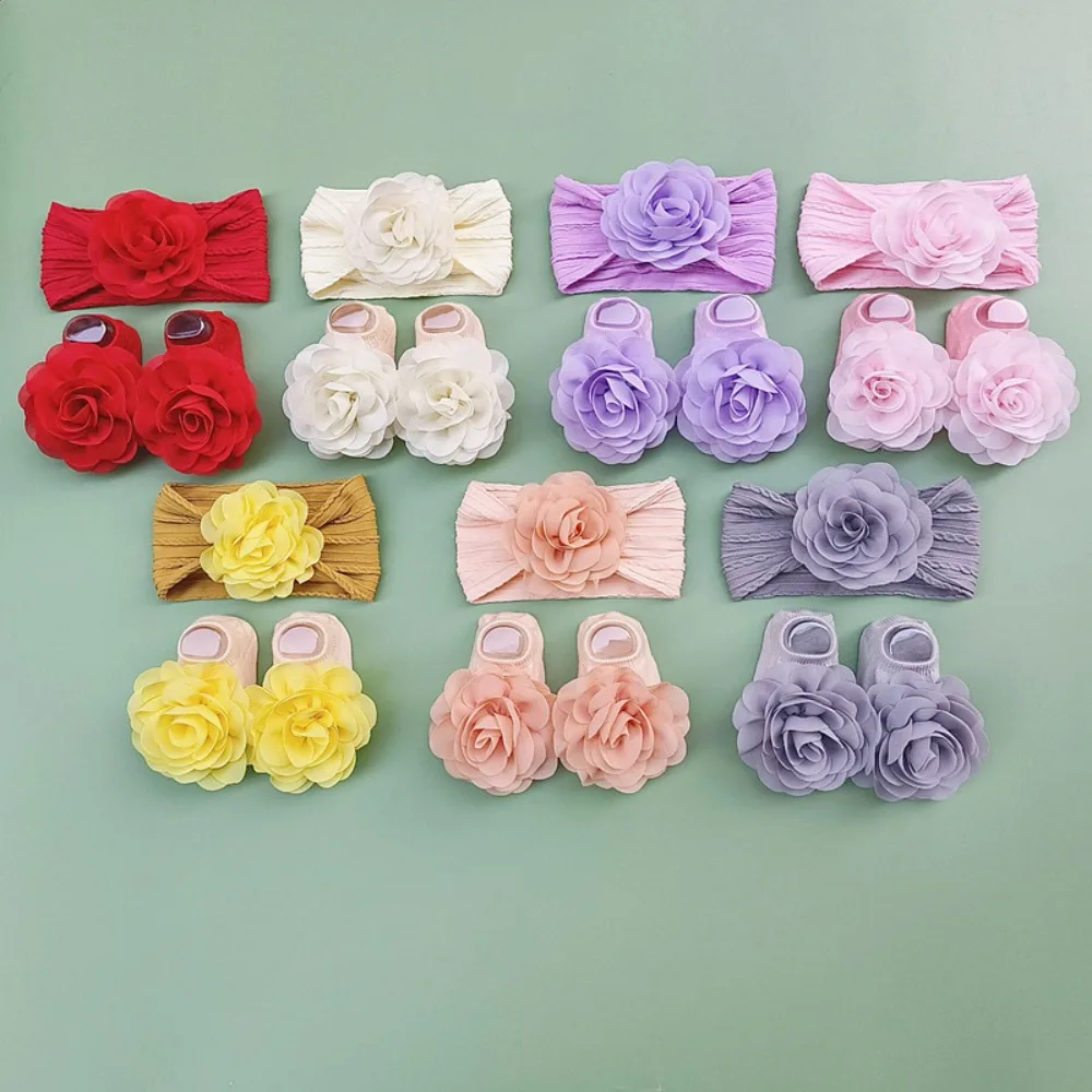

3Pcs/Set Lace Flower Headbands Socks Set Cute Cotton Elasitc Baby Headband Non Slip Cap Socks Set Baby