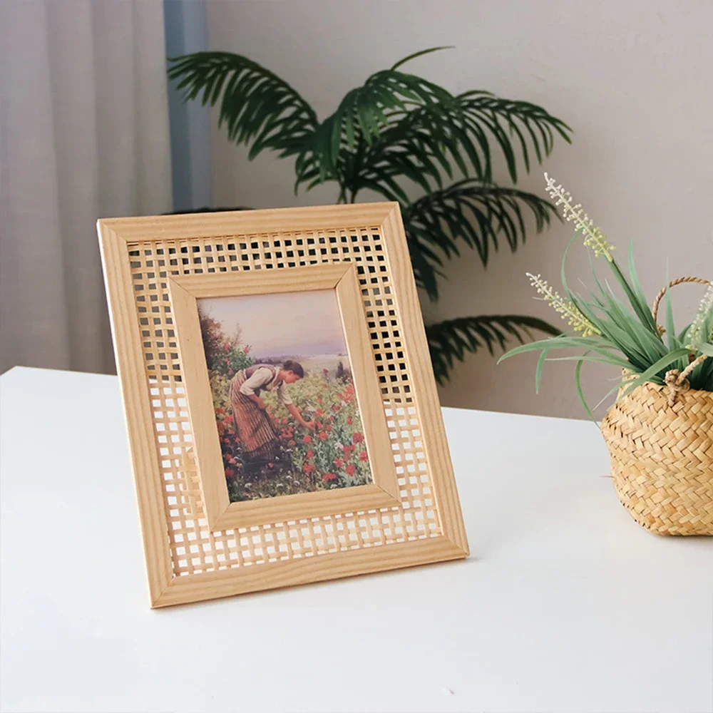 Nordic Pine Handmade Bamboo Photo Frames Rectangular Picture Frame Home Supplies Wall Hanging Table Decoration Photo Card Holder
Nordic Pine Handmade Bamboo Photo Frames Rectangular Picture Frame Home Supplies Wall Hanging Table Decoration Photo Card Holder