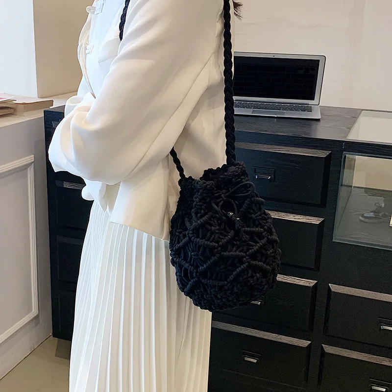 Fashion New Cotton Thread Crossbody Straw Bags Mini Mobile Phone Bag Artificial Woven Hollow Bag Simple Casual Hundred Beach Bag
Fashion New Cotton Thread Crossbody Straw Bags Mini Mobile Phone Bag Artificial Woven Hollow Bag Simple Casual Hundred Beach Bag