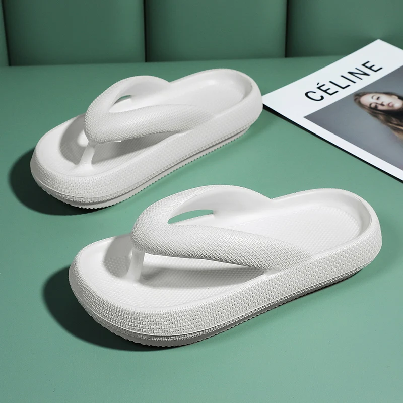 Summer indoor women's flip-flops Soft massage sole slippers Women's outdoor anti-skid beach sandals Free shipping shoes
Summer indoor women's flip-flops Soft massage sole slippers Women's outdoor anti-skid beach sandals Free shipping shoes