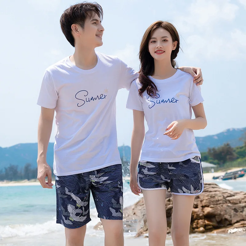 Summer Couple's Style Seaside Vacation Shorts Beach Pants Swimming Trunks Men's Loose Flat Angle Quick-drying Trunk Men Swimwear
Summer Couple's Style Seaside Vacation Shorts Beach Pants Swimming Trunks Men's Loose Flat Angle Quick-drying Trunk Men Swimwear