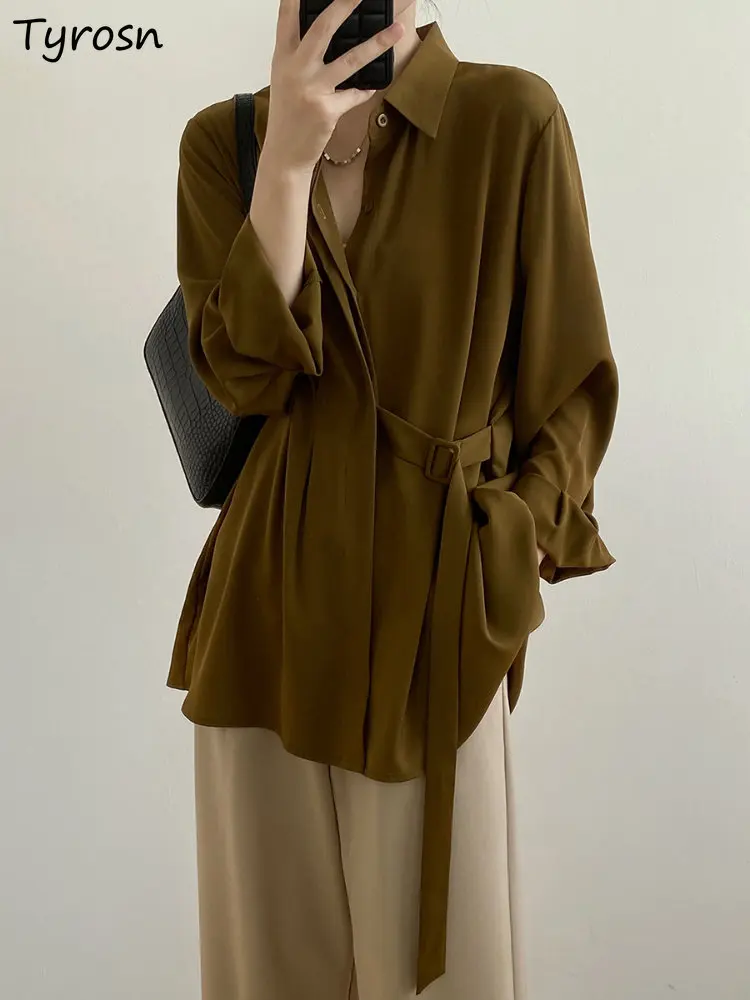 Рубашки женские дизайнерские стандартные креативные повседневные универсальные простые чистые повседневные стильные свободные офисные дамские весенние на шнуровке в Корейском стиле
Рубашки женские дизайнерские стандартные креативные повседневные универсальные простые чистые повседневные стильные свободные офисные дамские весенние на шнуровке в Корейском стиле