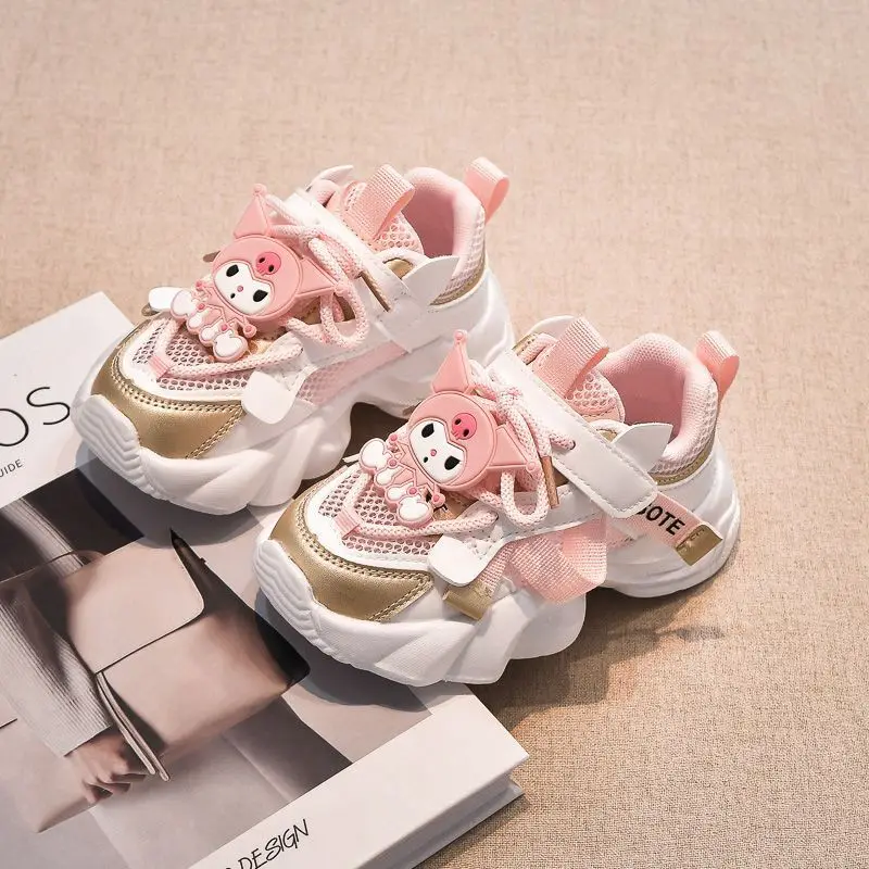 2024 Cute Kuromi Girls Net Shoes Sanrio Kawaii Anime Sneakers Summer Sweet Cute Cartoon Sports Shoes Soft Soled Gift for Kids
2024 Cute Kuromi Girls Net Shoes Sanrio Kawaii Anime Sneakers Summer Sweet Cute Cartoon Sports Shoes Soft Soled Gift for Kids