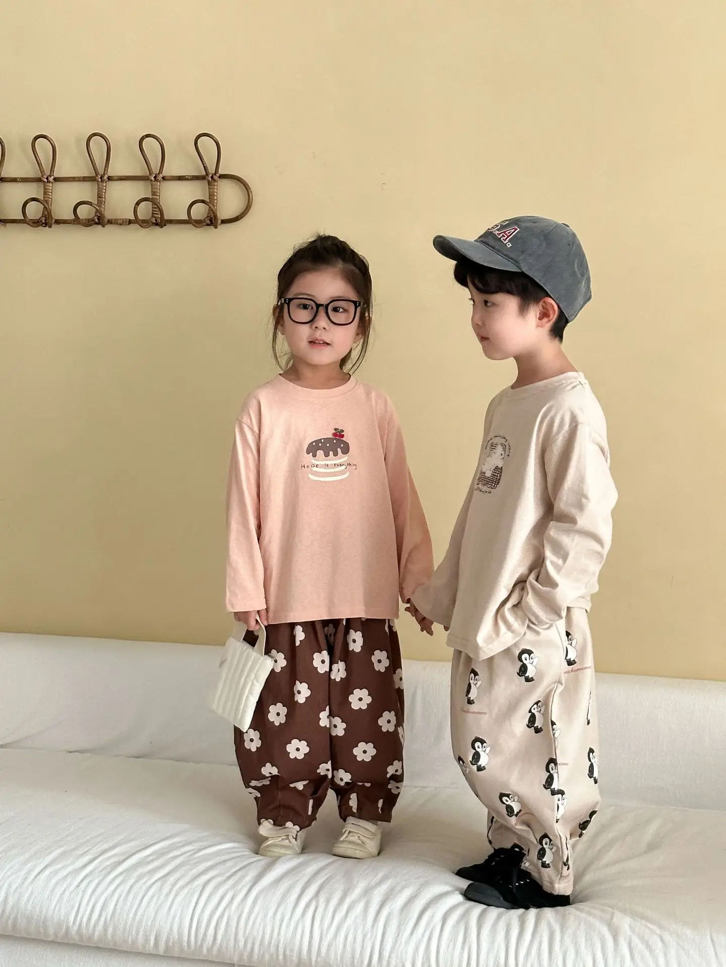 2025 Autumn New Children Long Sleeve T Shirts Girls Cotton Bottoming Shirts Boys Versatile Casual Tee Baby Tops Kids Clothes 16 S693f0184a3fc4da597cd08cb1b3919cbe