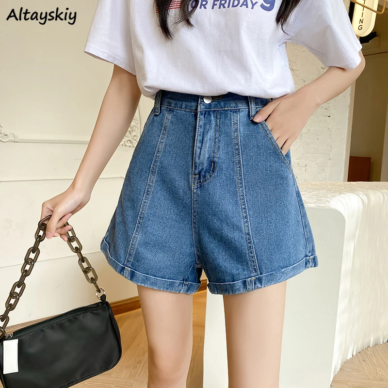 Шорты женские в стиле ретро с карманами, однотонные повседневные универсальные уличные штаны на пуговицах, простые повседневные Модные свободные с завышенной талией, в стиле Ins, Ulzzang, лето
Шорты женские в стиле ретро с карманами, однотонные повседневные универсальные уличные штаны на пуговицах, простые повседневные Модные свободные с завышенной талией, в стиле Ins, Ulzzang, лето