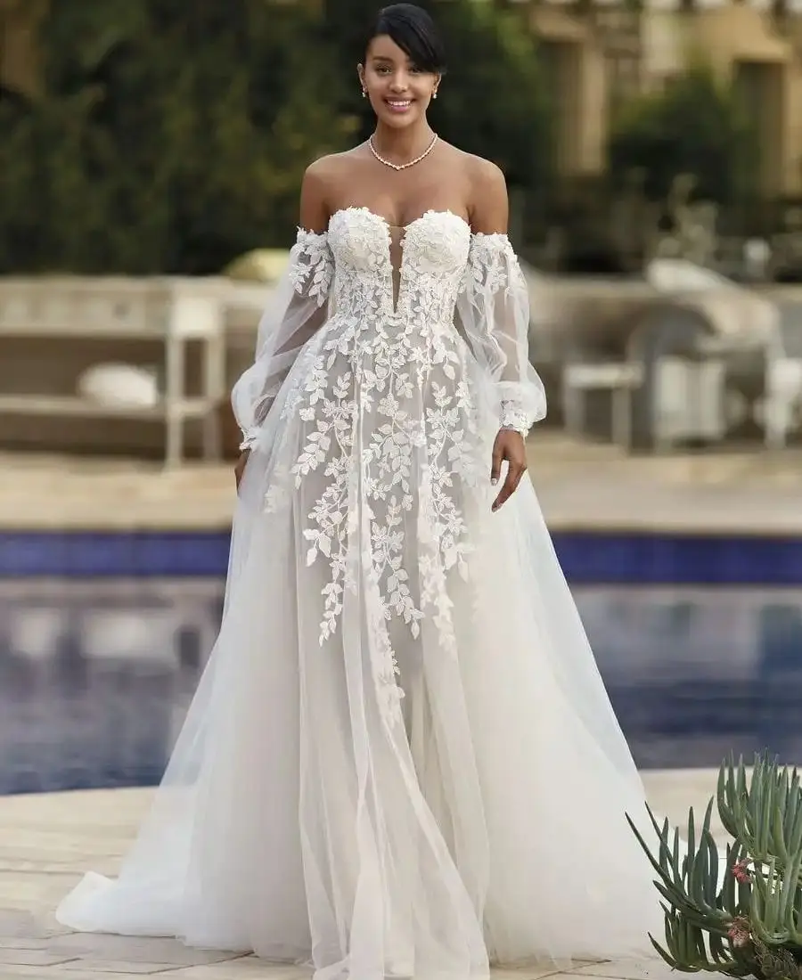 

Simple Ivory A Line Wedding Dresses Lace Appliques Bridal Gowns with Detachable Sleeves Sexy Floor Length Vestidos De Mariee