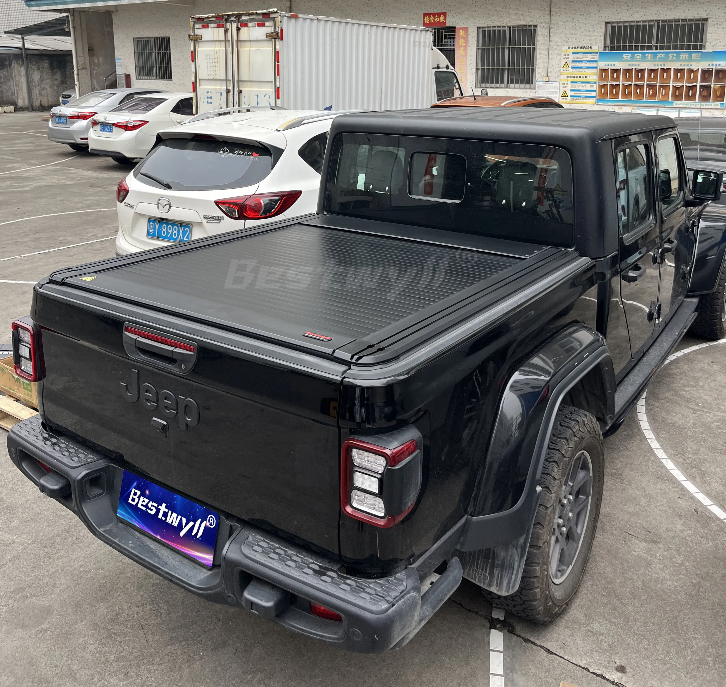 BESTWYLL Auto Electronic Pickup Bed Switchblade Truck Vehicle Roller Shutter Electric Tonneau Cover For Jeep Gladiator E-By59 
BESTWYLL Auto Electronic Pickup Bed Switchblade Truck Vehicle Roller Shutter Electric Tonneau Cover For Jeep Gladiator E-By59