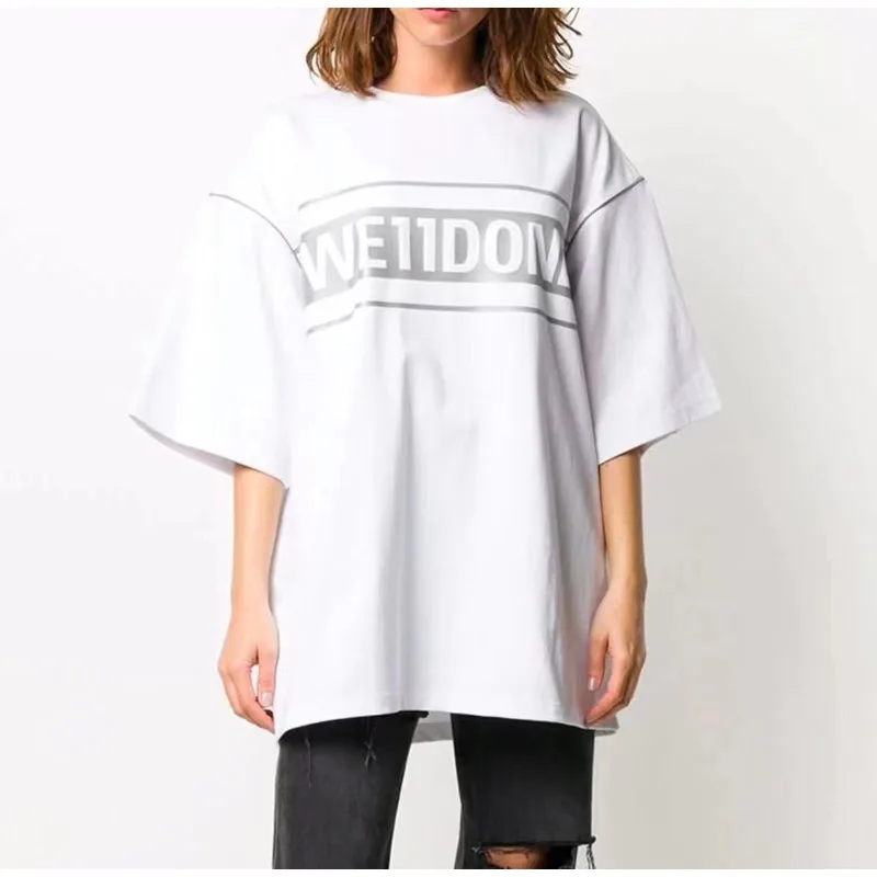 Reflective Fashion Label Top, Oversized and Loose, Summer Short Sleeved T-shirt for Both Men and Women, Fashionable Trend
Reflective Fashion Label Top, Oversized and Loose, Summer Short Sleeved T-shirt for Both Men and Women, Fashionable Trend