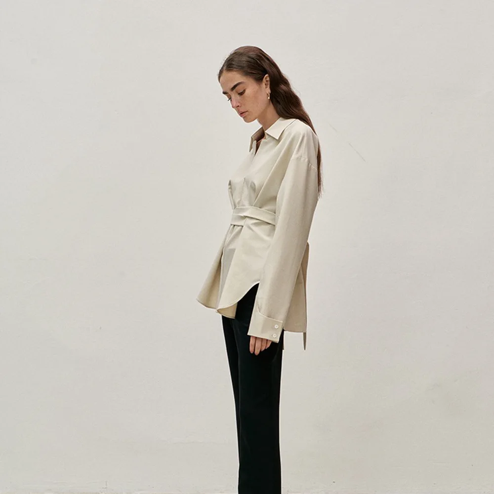 VC Shirt Women's 2024 Spring/Summer New Half Zipper Flip Collar Tie up Waist Wrap Casual Long sleeved Top
VC Shirt Women's 2024 Spring/Summer New Half Zipper Flip Collar Tie up Waist Wrap Casual Long sleeved Top
