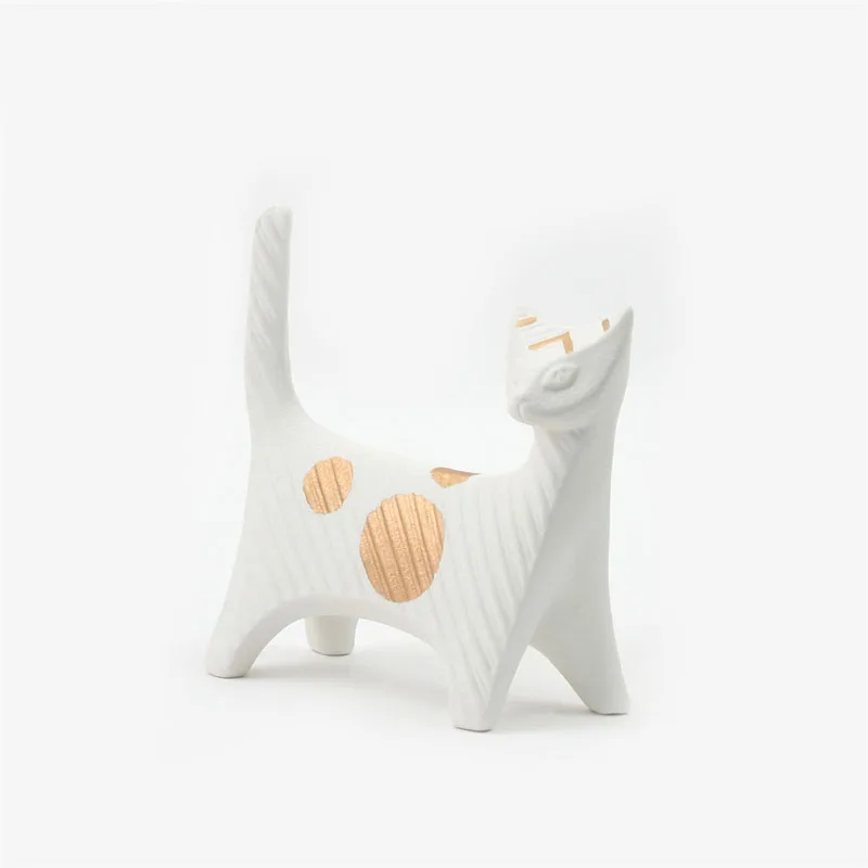 Ceramic Persian Cat Crafts Ornaments, Minimalist, Black and White, Gold, Creative, Modern, Living Room, Office Decoration
Ceramic Persian Cat Crafts Ornaments, Minimalist, Black and White, Gold, Creative, Modern, Living Room, Office Decoration