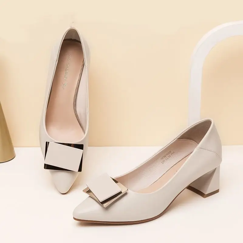2024 Spring New Network Red Wind Thin Heel Shallow Mouth Pointed Toe Single Shoes French Girls' High Heels Women's Shoes ZJ15
2024 Spring New Network Red Wind Thin Heel Shallow Mouth Pointed Toe Single Shoes French Girls' High Heels Women's Shoes ZJ15