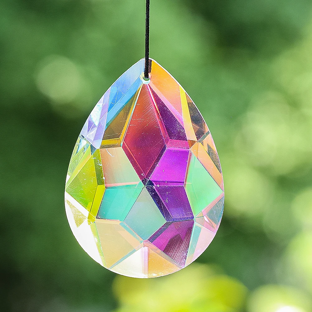 75mm AB Teardrop Shape Crystal Suncatcher Rainbow Maker Hanging Charm Glass Prism Faceted Outdoor Garden Decorative Accessories
75mm AB Teardrop Shape Crystal Suncatcher Rainbow Maker Hanging Charm Glass Prism Faceted Outdoor Garden Decorative Accessories