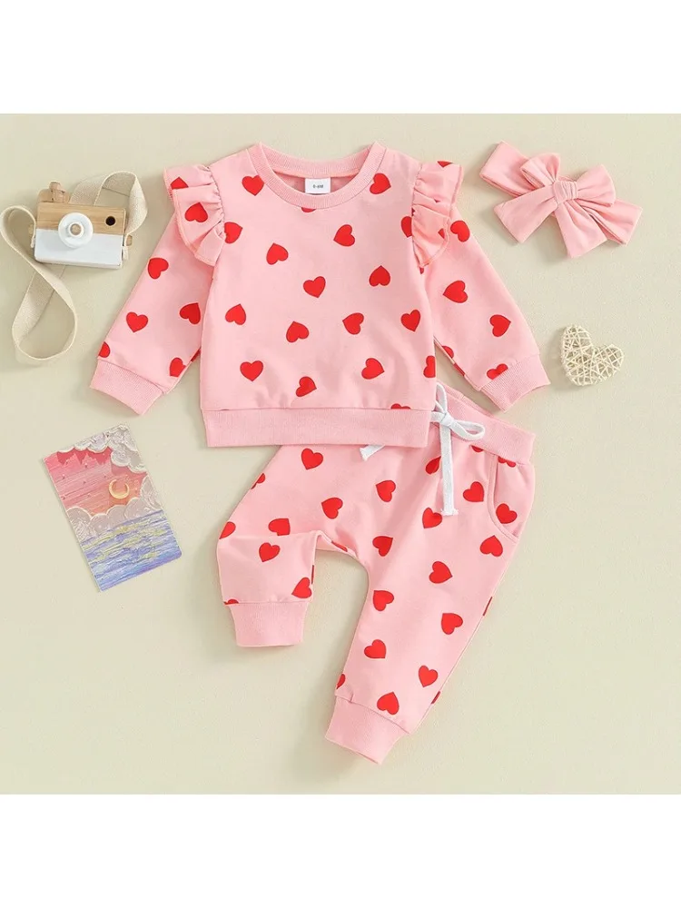 Infant Long Sleeved Hoodie and Pants Set Baby Spring and Autumn Love Pattern Three Piece Set Clothes for 1-3 Year Old Baby Girls
Infant Long Sleeved Hoodie and Pants Set Baby Spring and Autumn Love Pattern Three Piece Set Clothes for 1-3 Year Old Baby Girls